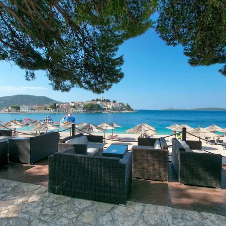 Ivana プリモシュテン